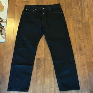 Levi’s black straight leg jeans
